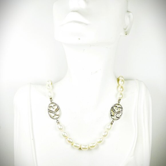 SLANE & SLANE Sterling Silver Slane Signature Stations & White Pearls Necklace - Picture 12 of 13